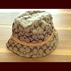 Coach bucket hat